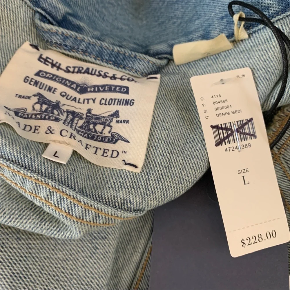 Anthropologie x Levi’s Embroidered Trucker Jacket NWT